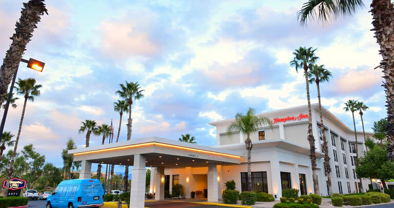 hampton inn hotel booking - anime convention in tucson